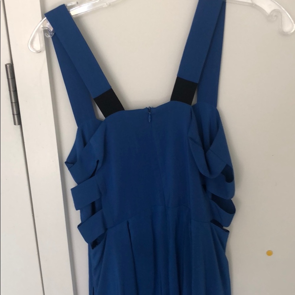 Dress - Picture 3 of 4